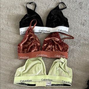Calvin Klein bras size M + L